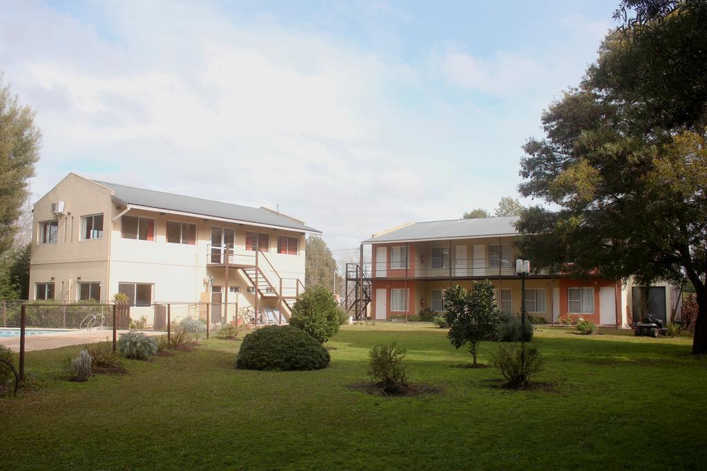 Las Lomas Suites & Spa Chascomús Екстериор снимка